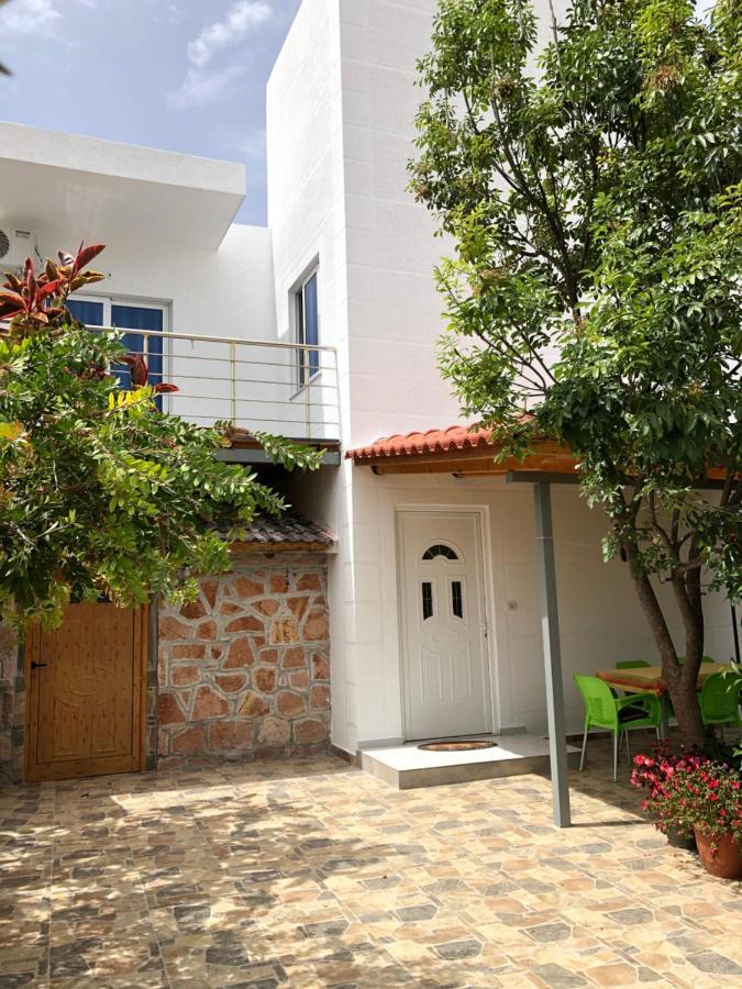 Olympia Guesthouse 卡萨米尔 外观 照片