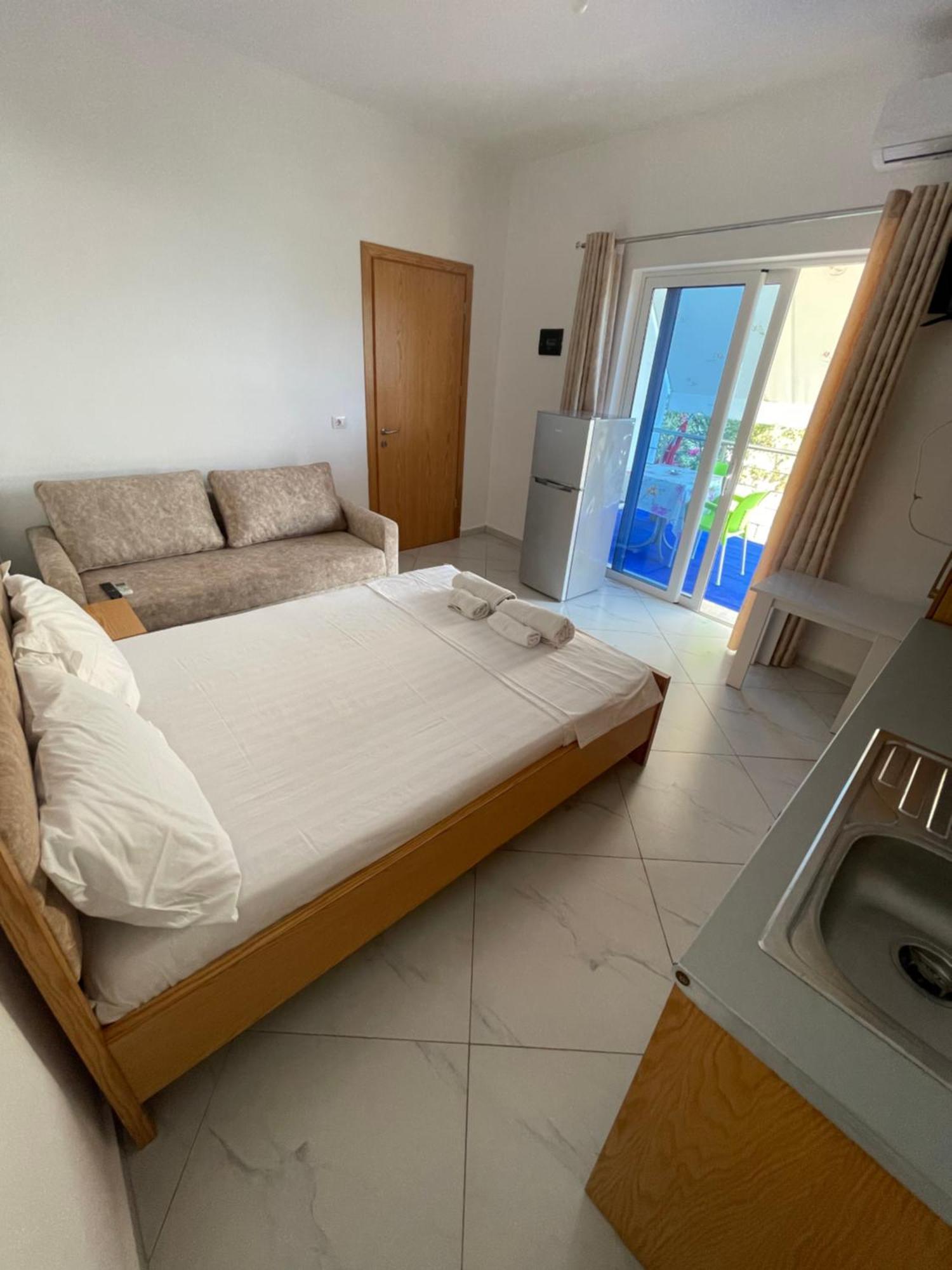 Olympia Guesthouse 卡萨米尔 外观 照片